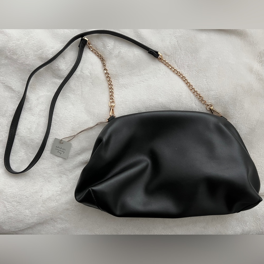 Crossbody/Clutch (Detachable Straps)